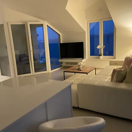 Amore Apartmani דירה *