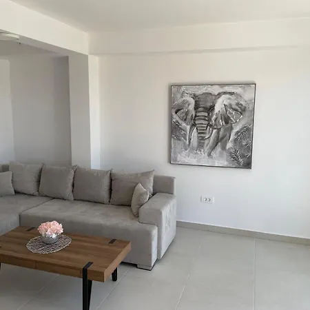 Amore Apartmani צלינה