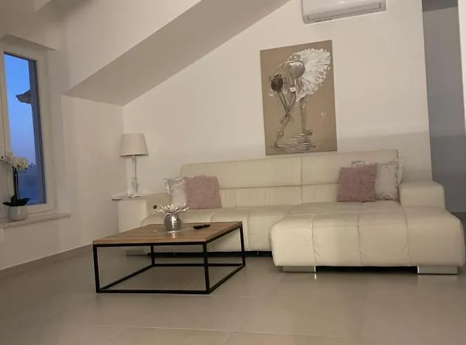 Amore Apartmani Lägenhet *