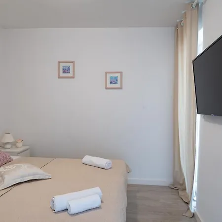 Apatmani Apartamento *