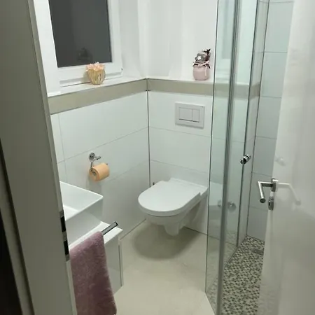 Amore Apartmani 아파트 *