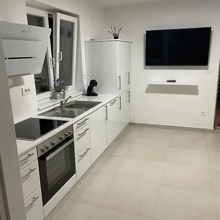 Amore Apartmani Διαμέρισμα *