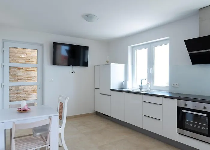 Amore Apartmani Čelina